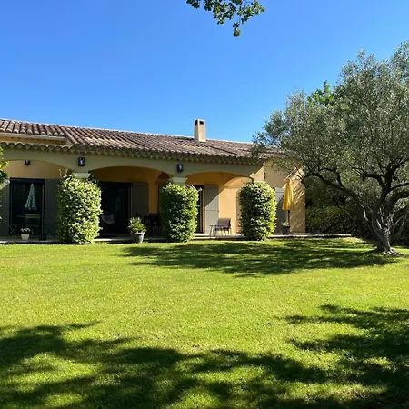 Вилла Provencale Avec Piscine - Proche Uzes *